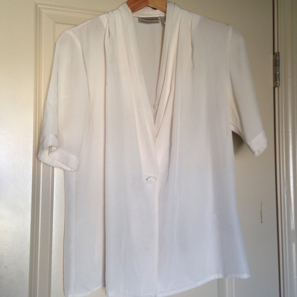 Beautiful vintage blouse